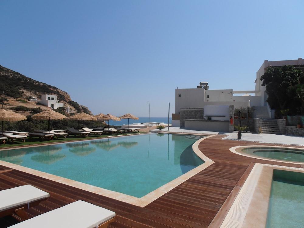 Hotel Golden Milos