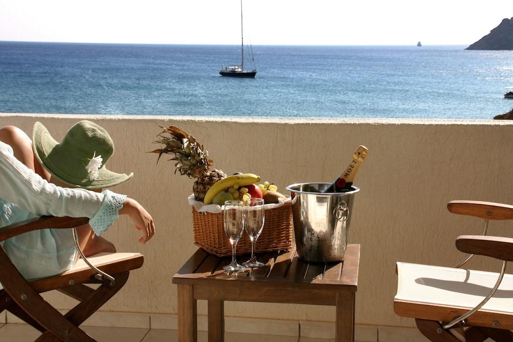 Golden Milos Hotel Provatas