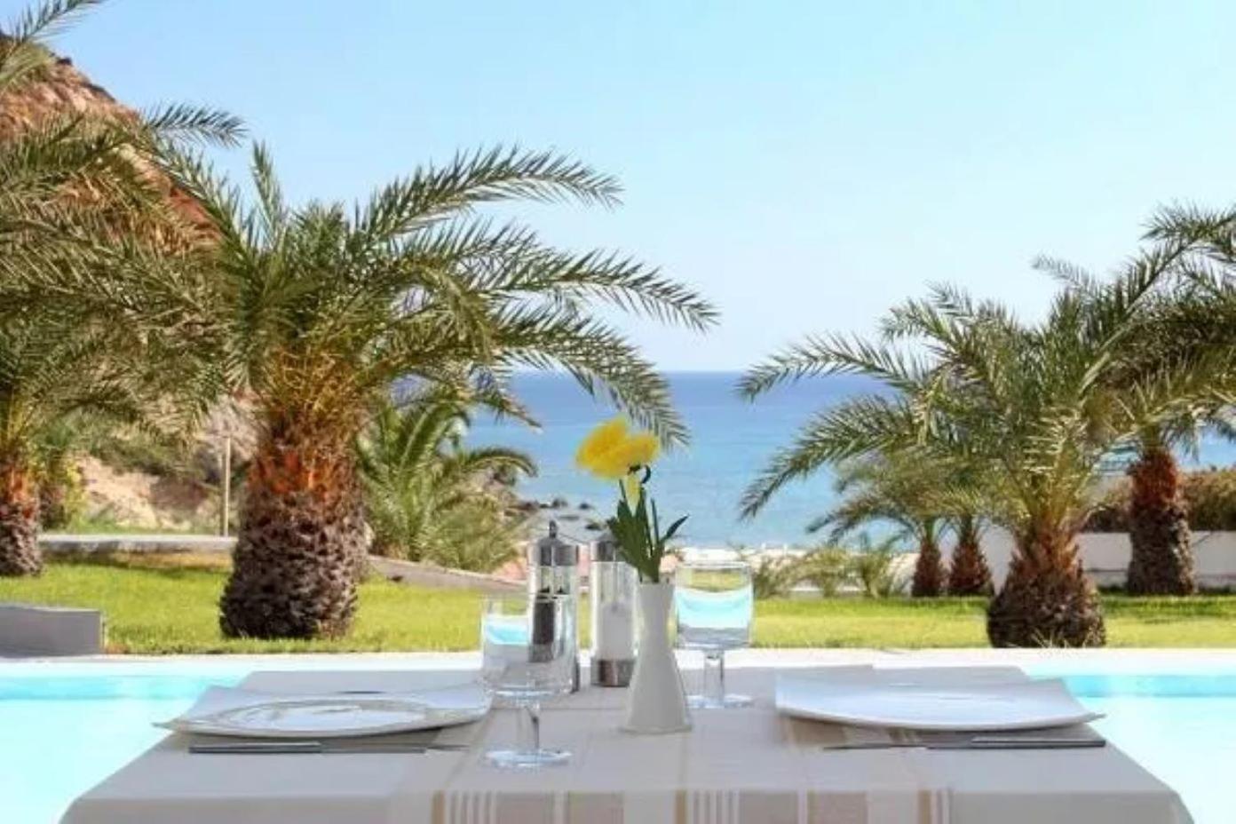 Golden Milos Ξενοδοχείο 4*