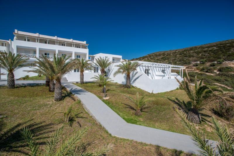 Hotel Golden Milos 4*